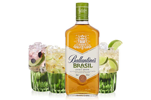 Les cocktails Caïpibrasil avec Ballantine's Brasil