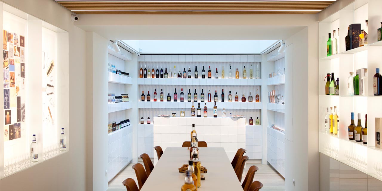 La Maison du Whisky ouvre Le Lab et lance une marque propre au 20 rue d’Anjou