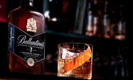Ballantine’s 7 ans Bourbon Finish, pour une Scottish Touch à un Old Fashioned !