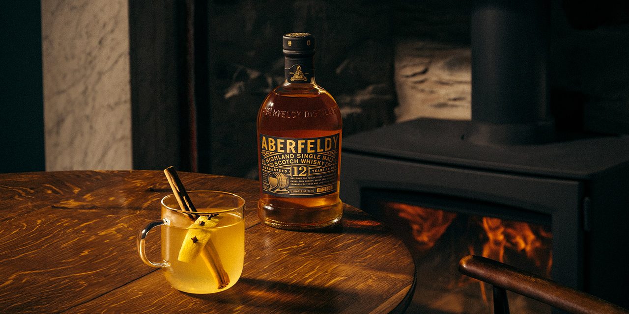 Cocktail Golden Hot Toddy