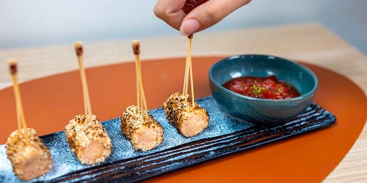 Saucisses de poisson et ketchup au whisky tourbé