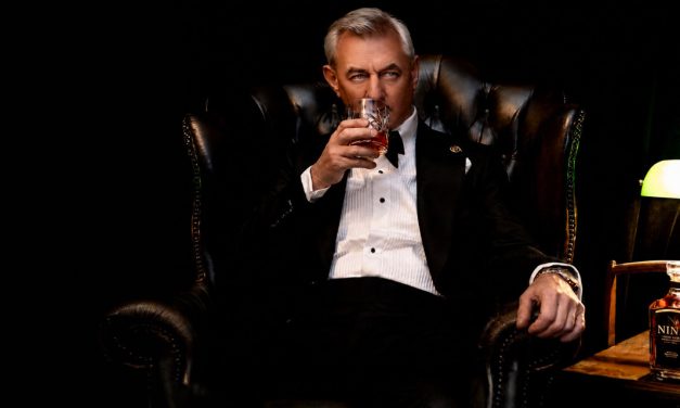 NINE, Ian Rush passe du maillot à la bouteille de Penderyn